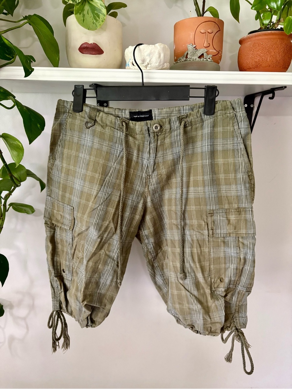 Ladies Plaid Cargo Shorts - Olive Green